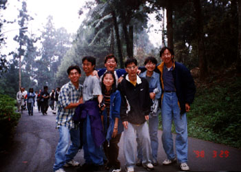 Travel5.JPG (36118 bytes)