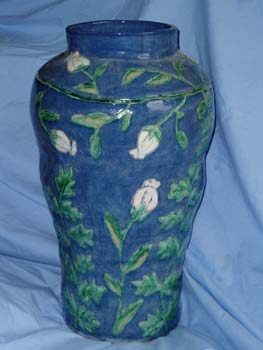 Urn  007